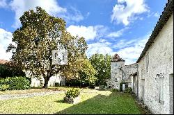 Fully renovated 16th-century logis with outbuildings and gite near Angouleme