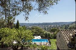 Saint-Paul-de-Vence - Authentic charming mas