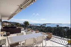 Cannes - Croix des Gardes - Panoramic sea view penthouse