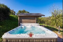 LUXURY VILLA WITH POOL FOR SALE IN MARCHE