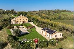 LUXURY VILLA WITH POOL FOR SALE IN MARCHE