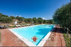 RURAL HAMLET, BOUTIQUE HOTEL FOR SALE IN AREZZO, TUSCANY