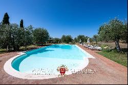 RURAL HAMLET, BOUTIQUE HOTEL FOR SALE IN AREZZO, TUSCANY