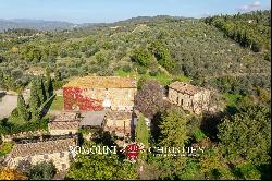 RURAL HAMLET, BOUTIQUE HOTEL FOR SALE IN AREZZO, TUSCANY