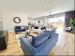 Brizes Park, Ongar Road, Kelvedon Hatch, Brentwood, CM14 5TB