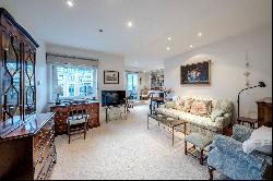 Beckford Close, Warwick Road, London, W14 8TW