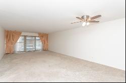 235 Marengo Avenue #4D, Forest Park IL 60130