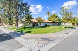 1496 E Luna Way, Palm Springs CA 92262