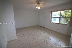 3240 NE 16th St Unit 7, Pompano Beach FL 33062