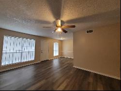 1516 Bay Area Boulevard Unit Q4, Houston TX 77058