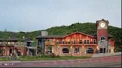 1790 Bonanza Drive Unit 235, Park City UT 84060