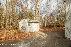 15 Shawangunk Drive, Kerhonkson NY 12446