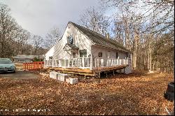 15 Shawangunk Drive, Kerhonkson NY 12446