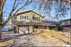 7610 Hartman Avenue, Omaha NE 68134