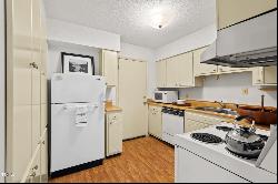 220 Elizabeth Street Apt D5, Chapel Hill NC 27514