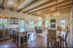 25A Sunset Rd, Arroyo Seco NM 87514