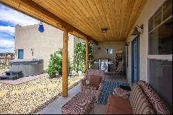 25A Sunset Rd, Arroyo Seco NM 87514