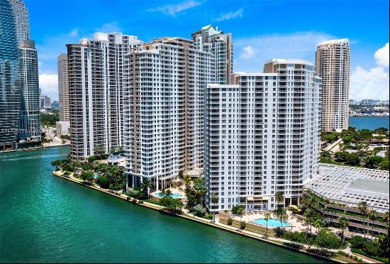 888 Brickell Key Dr Unit 1000, Miami FL 33131