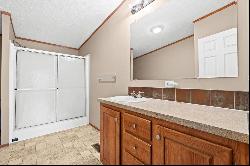 11104 INDIANWOOD, South Lyon MI 48178