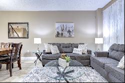 8 Kawana Road, Brampton ON L6Y0W1