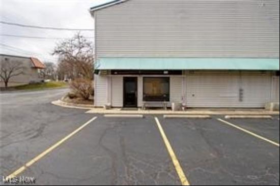 3481 Cleveland Road Unit 3, Wooster OH 44691