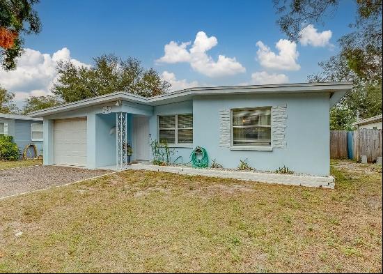 15073 Harding Avenue, Clearwater FL 33760