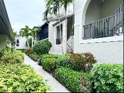 8540 Naples Heritage Dr Unit 8, Naples FL 34112