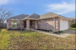 1021 Silver Spur Lane, Fort Worth TX 76179