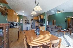 21445 Parkview Drive, Gretna NE 68028