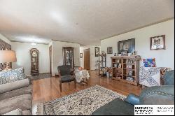 7062 Starlite Drive, Omaha NE 68152