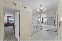 3150 N Lake Shore Drive #22F, Chicago IL 60657