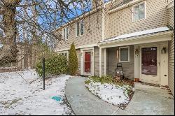 118 Brickett Hill Circle #118, Haverhill MA 01830