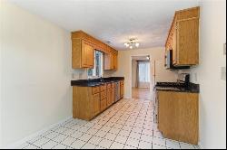 118 Brickett Hill Circle #118, Haverhill MA 01830