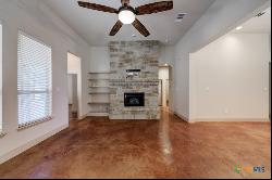 511 Pecan Forest Frst, New Braunfels TX 78130