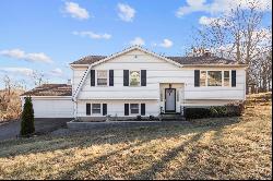 59 Cimarron Road, Middletown CT 06457