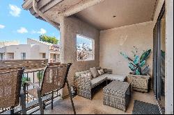 9465 N 92nd Street #213, Scottsdale AZ 85258