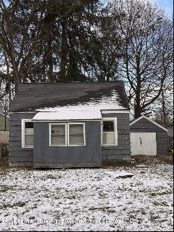 314 Hylewood Avenue, Lansing MI 48906