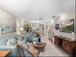 800 Coquina Lane Unit 205, Vero Beach FL 32963