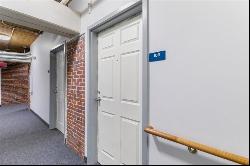 172 Middle St #108, Lowell MA 01852