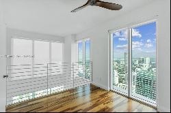 60 SW 13th St Unit 4413, Miami FL 33130