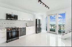 60 SW 13th St Unit 4413, Miami FL 33130