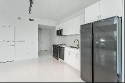 60 SW 13th St Unit 4413, Miami FL 33130