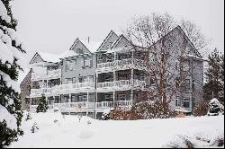 820 Maple Leaf Lane Unit 27, Petoskey MI 49770