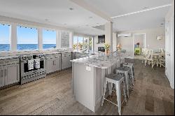 Oceanfront Luxury Duplex on Perkins Cove in Ogunquit