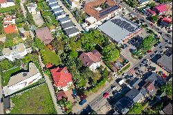 Villa in Corbeanca, with A Spatious Garden