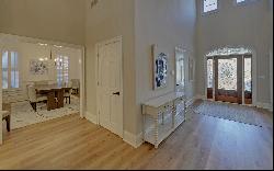 Charming Craftsman Style home in Fantastic Location