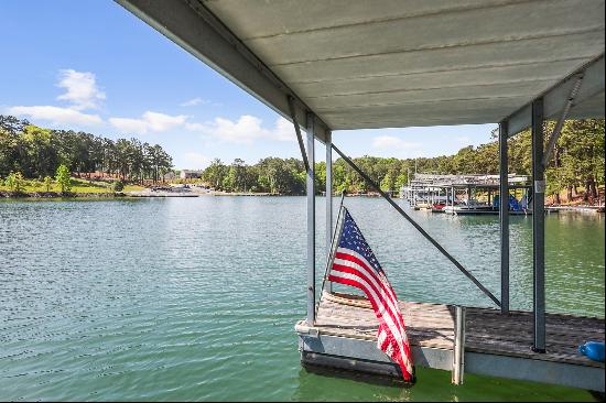 Incredible Deep Water Lot on Lake Lanier