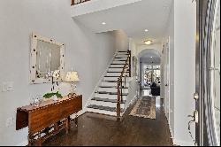 Luxurious Townhome with Phenomenal High-End Amenities