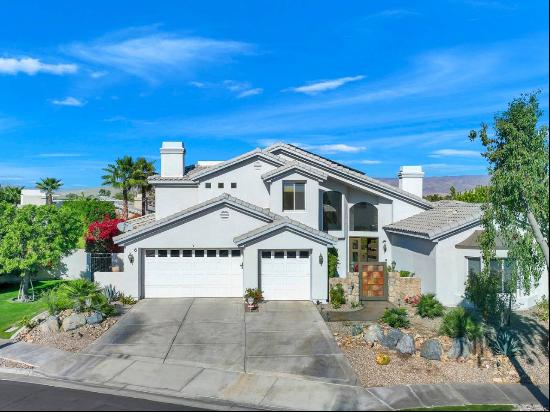 Move-in ready elegant home in Rancho Mirage