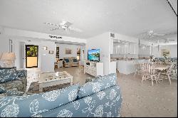 MARCO ISLAND - WATERS EDGE CONDO